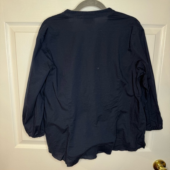 Talbots Petite Midnight Blue Blouse Size XL Petite GUC see photos for small spot - Picture 5 of 6